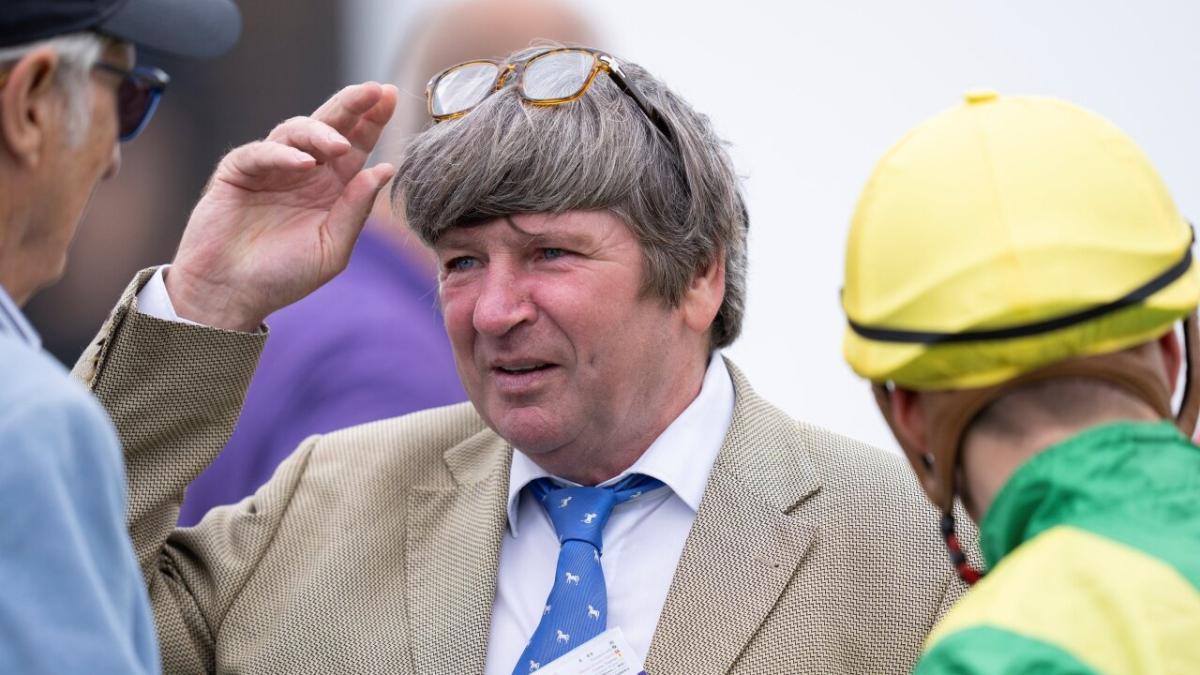 Trainer Tony Carroll 